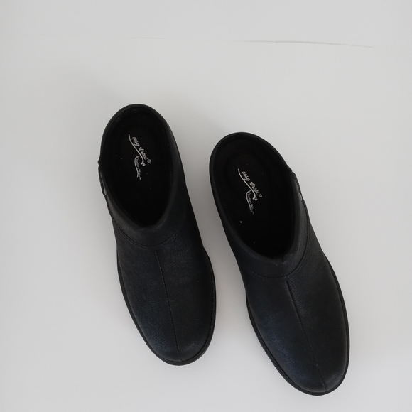 Easy Street Comfort Wave Skip on Mule Size 6M - Picture 2 of 6